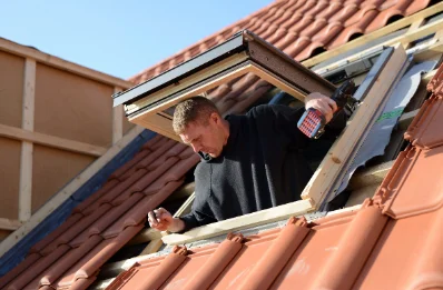 Pose de fenêtres de toit Velux à Zincourt